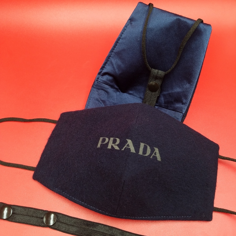 Designer Fashion FaceMask, pure silk on the inside